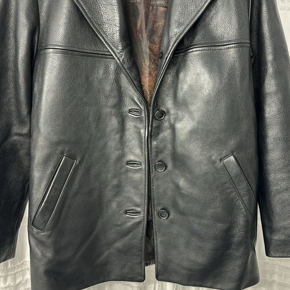 DANIER BLACK LEATHER COAT - Picture 3 of 12